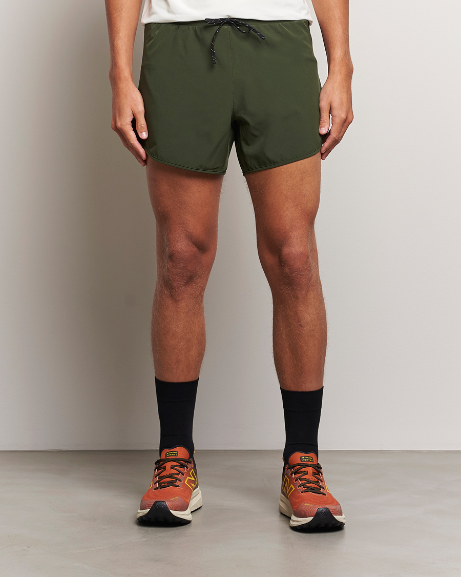 Hombres |  | District Vision | 5 Inch Training Shorts Ivy