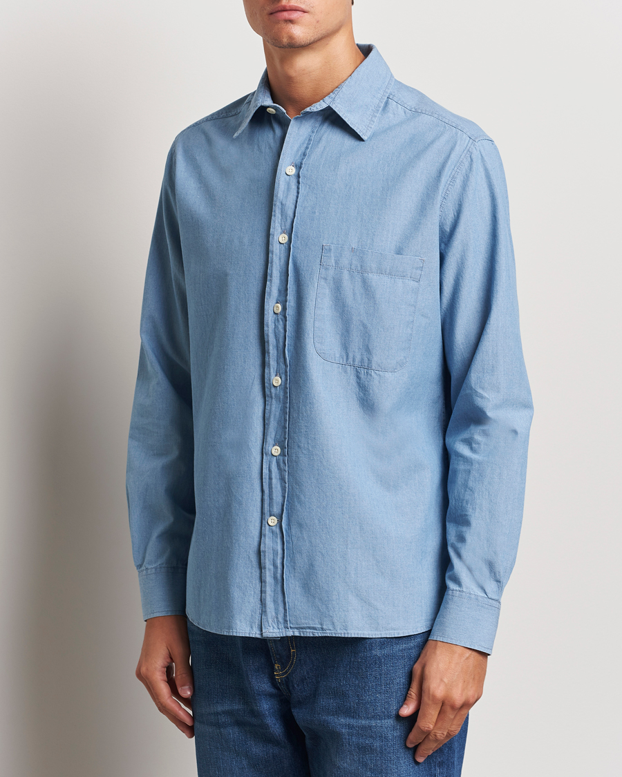 Hombres |  | A Day\'s March | Will Chambray Shirt Light Blue