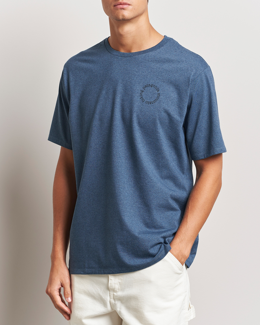 Hombres |  | Patagonia | Spoke Stencil Responsibili T-Shirt Utility Blue