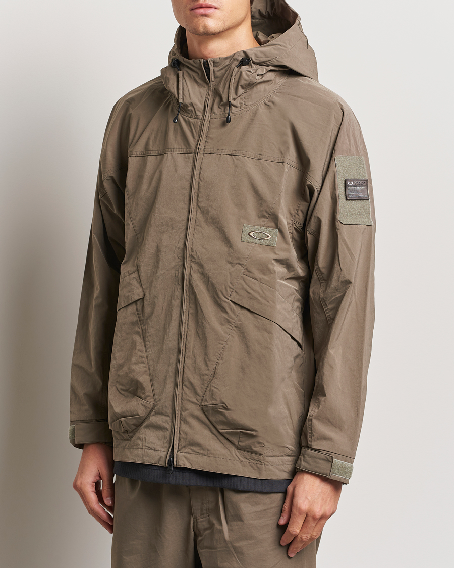 Hombres |  | Oakley | FGL Sector Jacket Sheet Metal