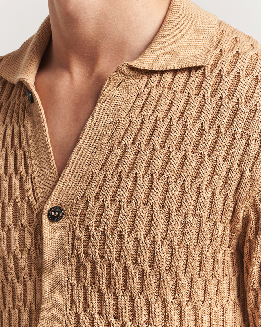 Hombres | Camisas | Peregrine | Cove Knitted Short Sleeve Shirt Sand