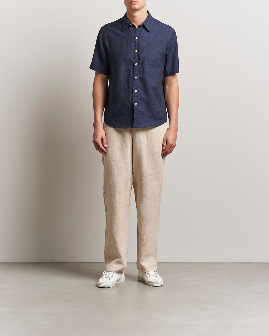 Hombres | Camisas | Colorful Standard | Garment Dyed Linen Short Sleeve Shirt Navy Blue
