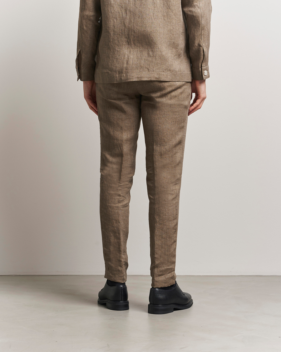 Hombres | Pantalones | BOSS BLACK | Genius Pleated Linen Trousers Dark Brown