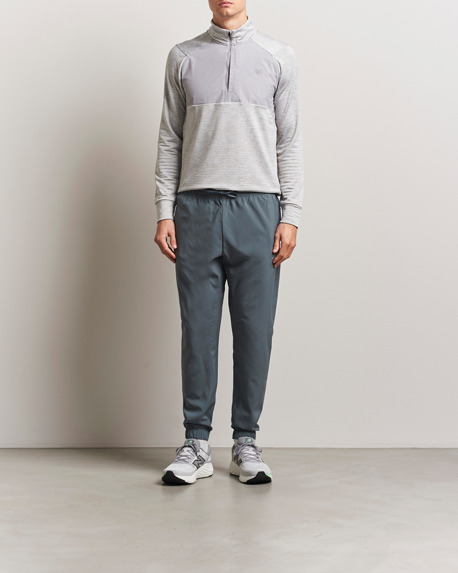 Hombres | Pantalones | New Balance Running | Stretch Woven Pants Graphite