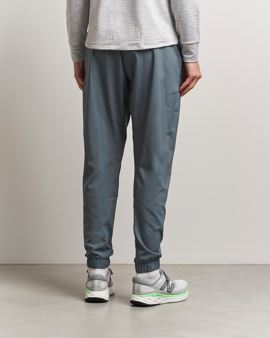 Hombres | Pantalones | New Balance Running | Stretch Woven Pants Graphite