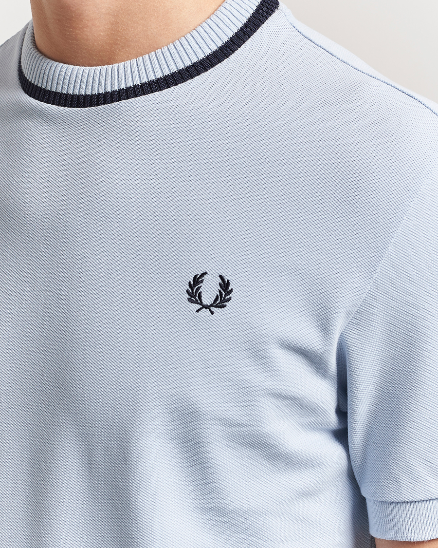 Hombres | Camisetas | Fred Perry | Pique Crew Neck T-Shirt Light Smoke
