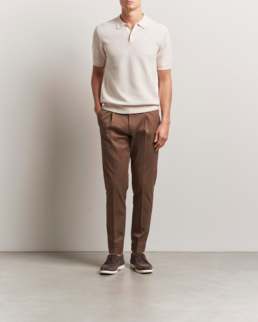 Hombres | Pantalones | Tiger of Sweden | Tenuta Pleated Cotton Trousers Warm Brown