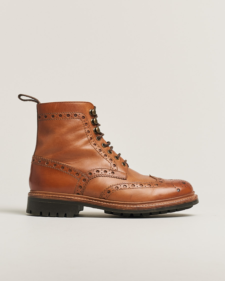 Hombres | Grenson Fred Brogue Boot Commando Sole Cognac Calf UK6 - EU40 | Pre-owned | Grenson Fred Brogue Boot Commando Sole Cognac Calf UK6 - EU40