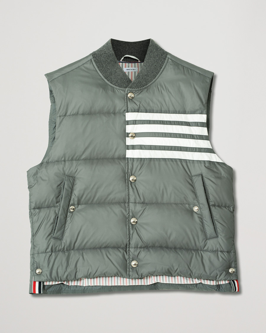 Hombres | Abrigos y chaquetas | Pre-owned | Thom Browne 4 Bar Snap Front Down Vest Light Grey